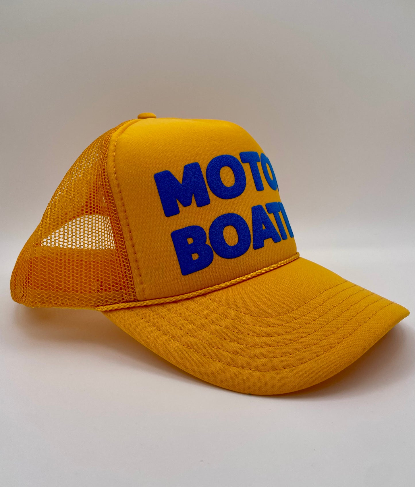 MOTOR BOATIN'